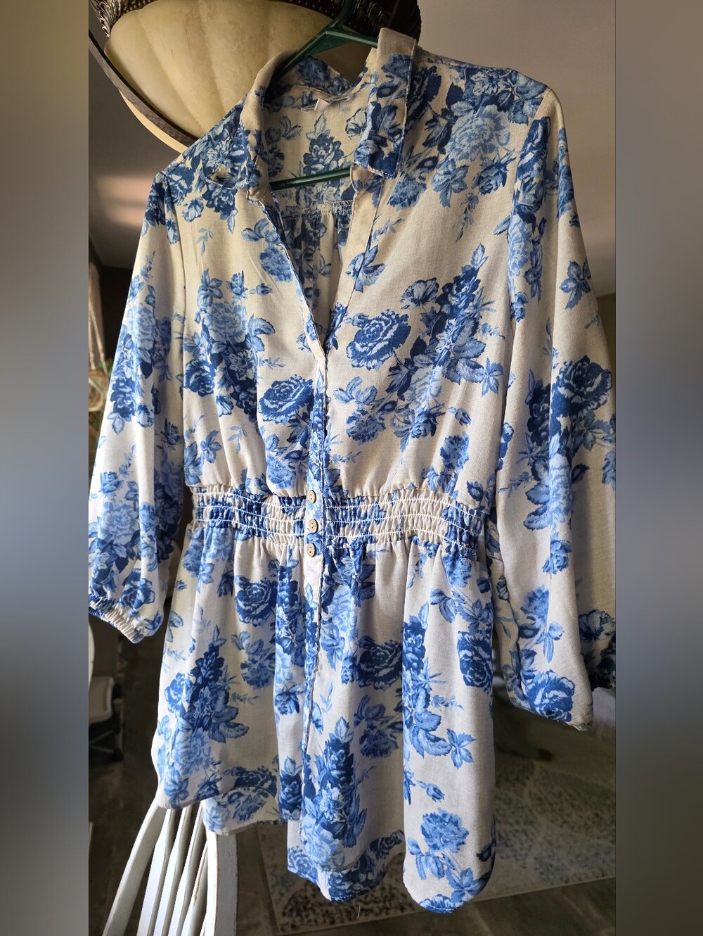 Sara Michelle Blue Floral Button-Front Blouse